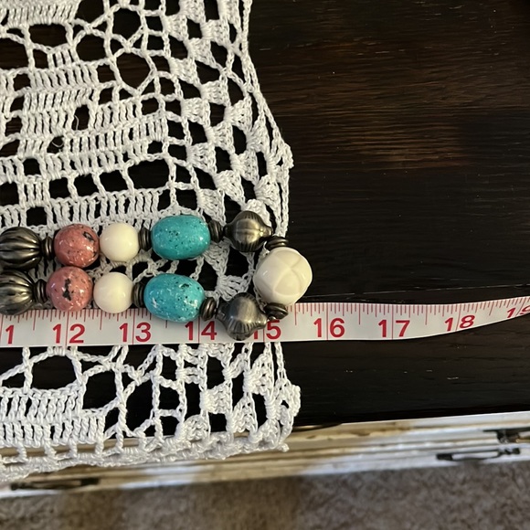 Pink, Blue, and White Beaded Necklace (1) - Picture 4 of 4